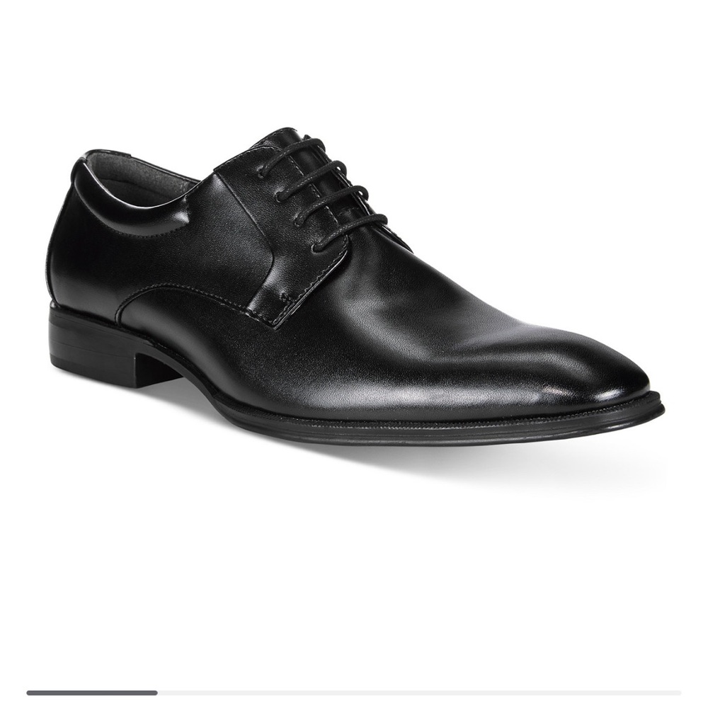 Men's dress shoes